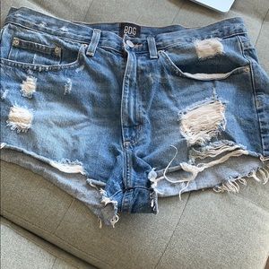 BDG Essential Mid-Rise Denim Shorts